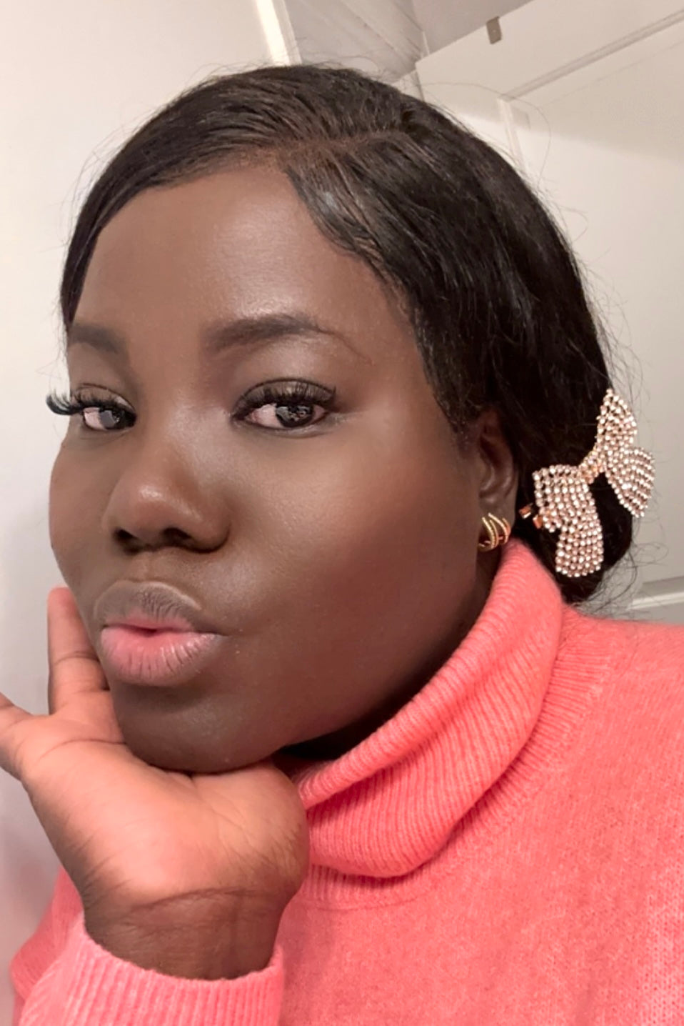 Rhinestone Bow Hair Clip